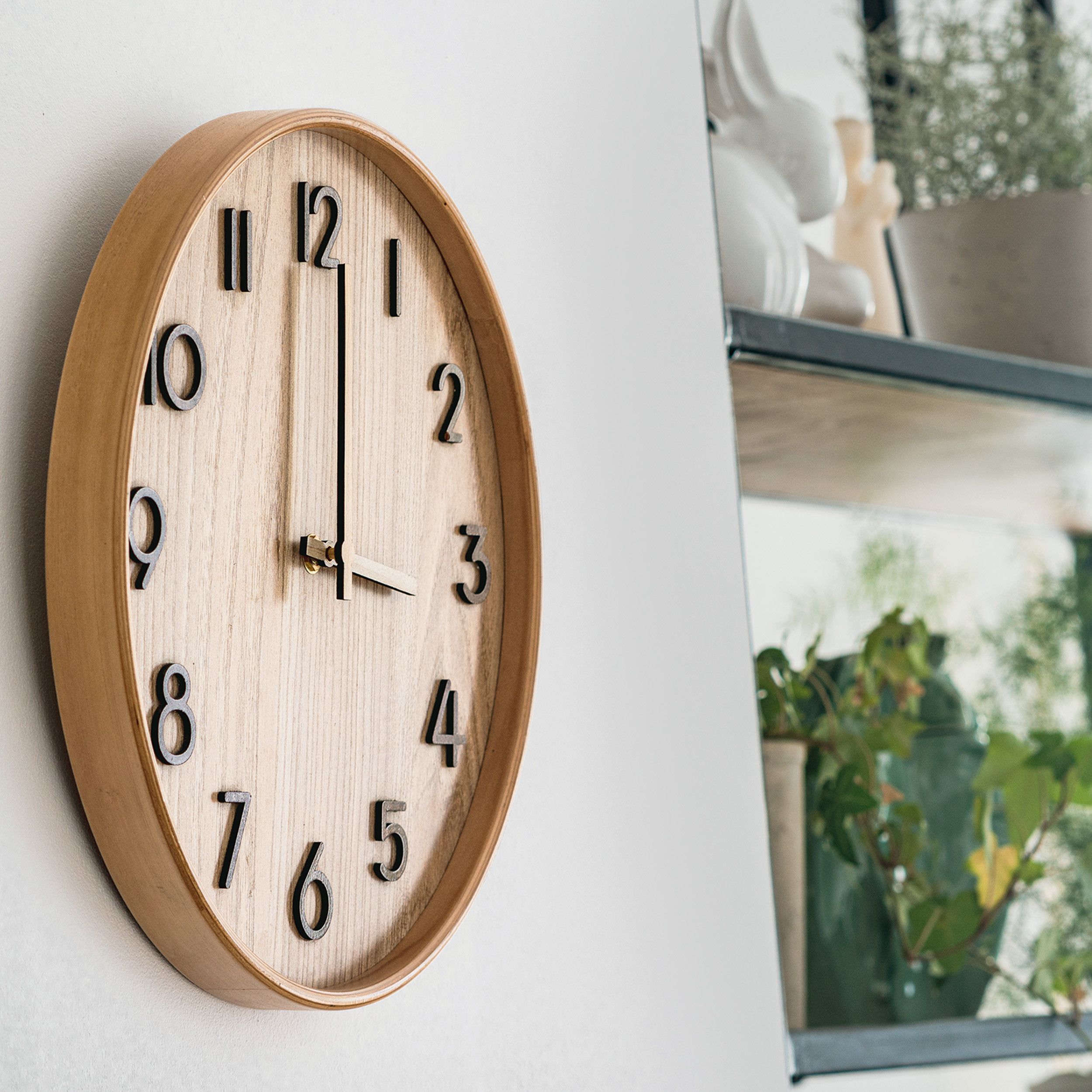 Wanduhr aus Holz - beige-671