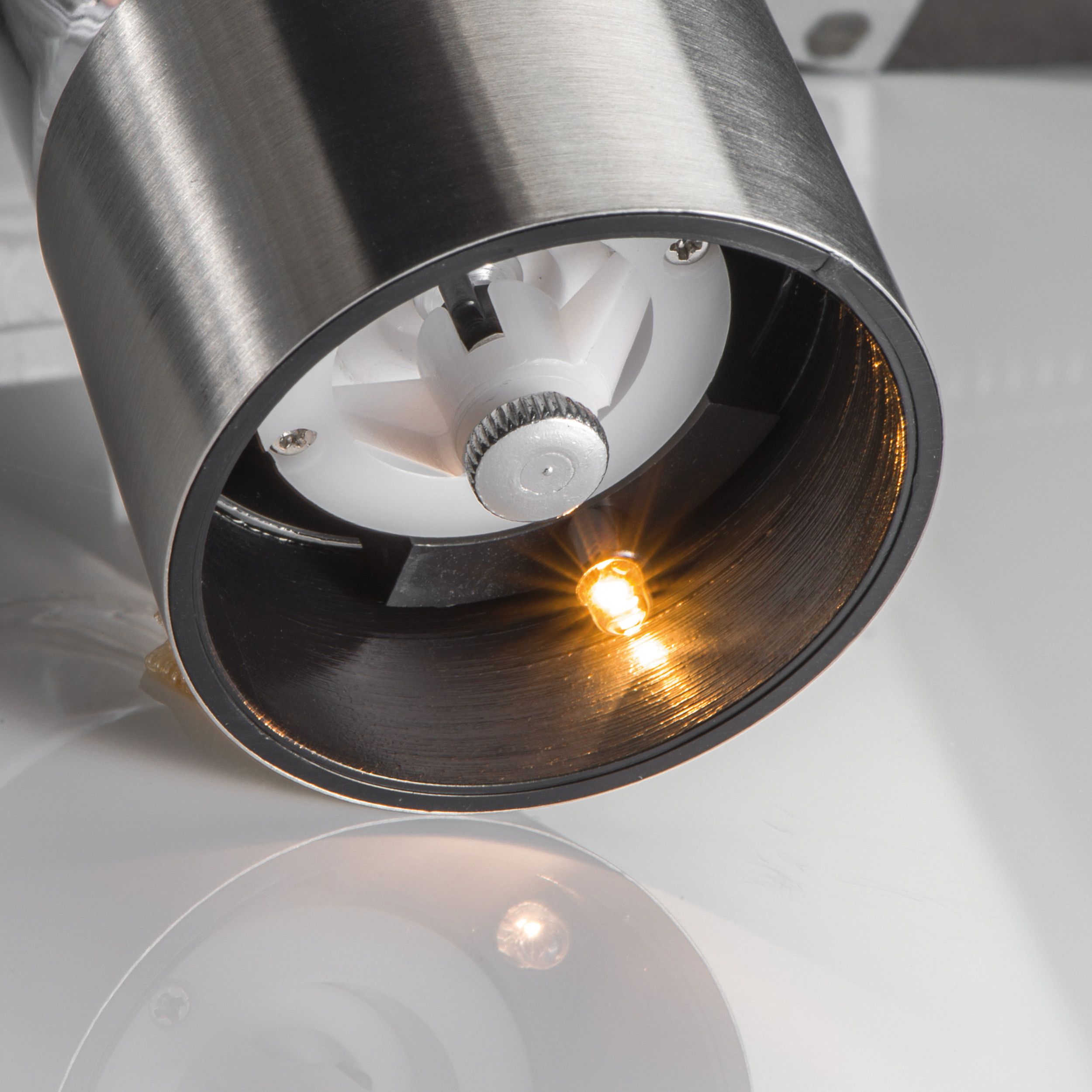 Elektrische Salz-oder Pfeffermühle mit Keramikmahlwerk - silbergrau-150