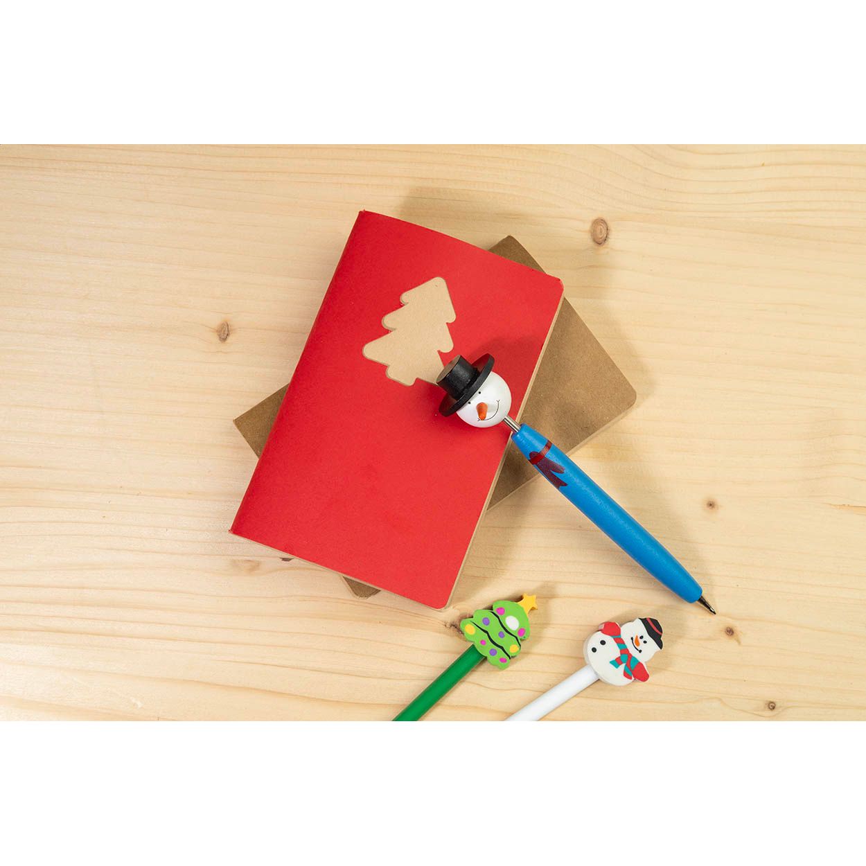Ramsvika Bleistift mit Weihnachtsfigur, Schnemann - weiß-956
