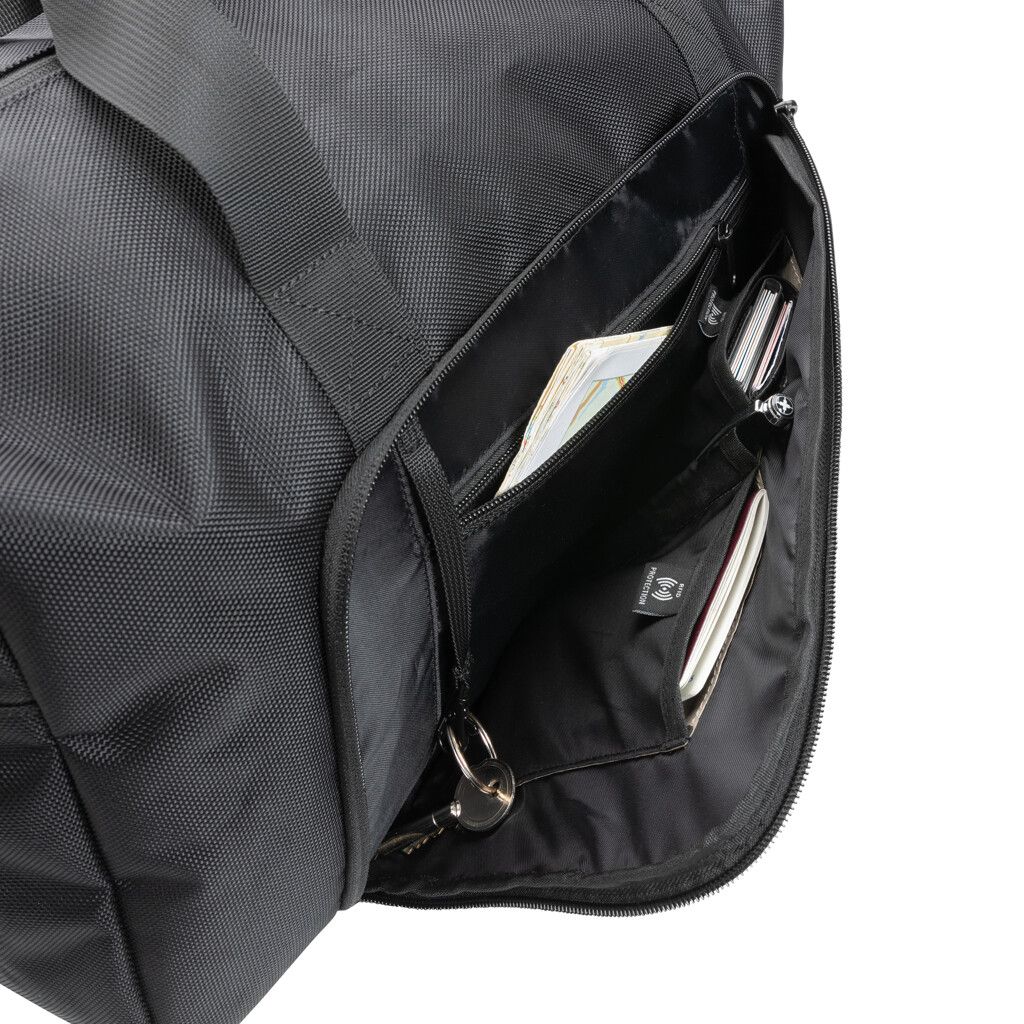 Swiss Peak AWARE™ RPET Voyager Wochenendtasche - schwarz-785