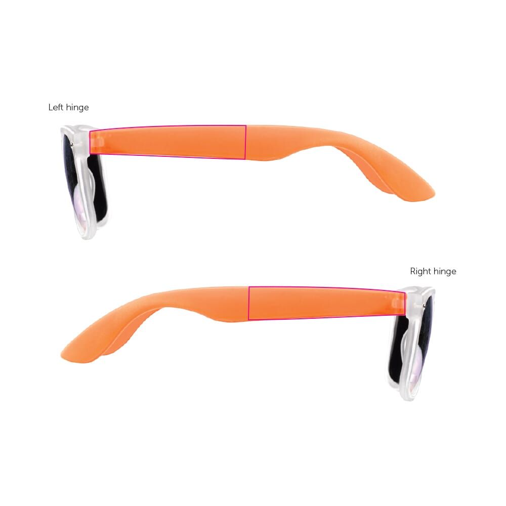 Veredelungsposition 1 cm vom linken und rechten Scharnier