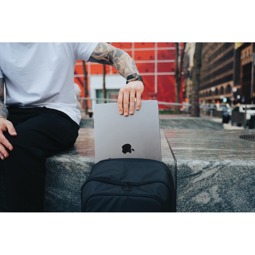 Armond AWARE™ RPET 15.6" Deluxe Laptop-Rucksack - schwarz-309