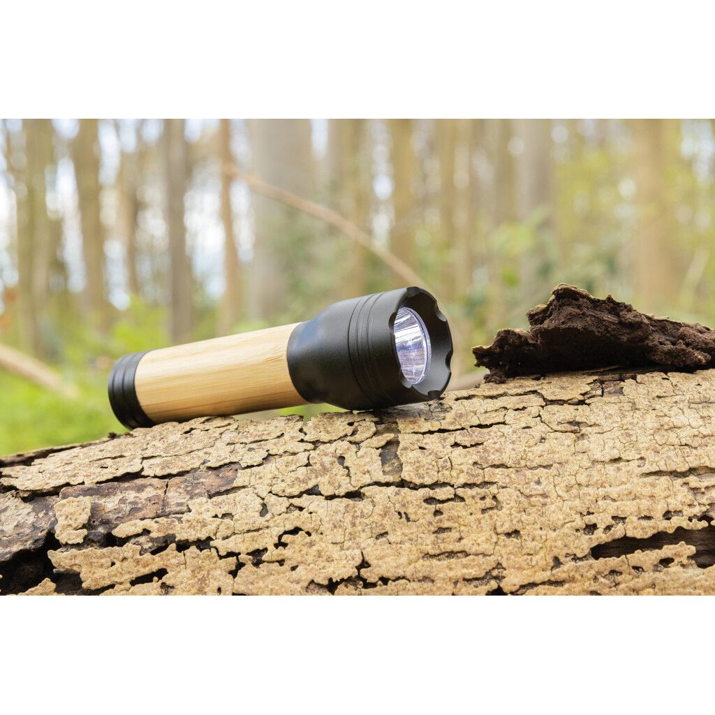 Lucid 3W Taschenlampe aus RCS recycelt. Kunststoff & Bambus - schwarz-162
