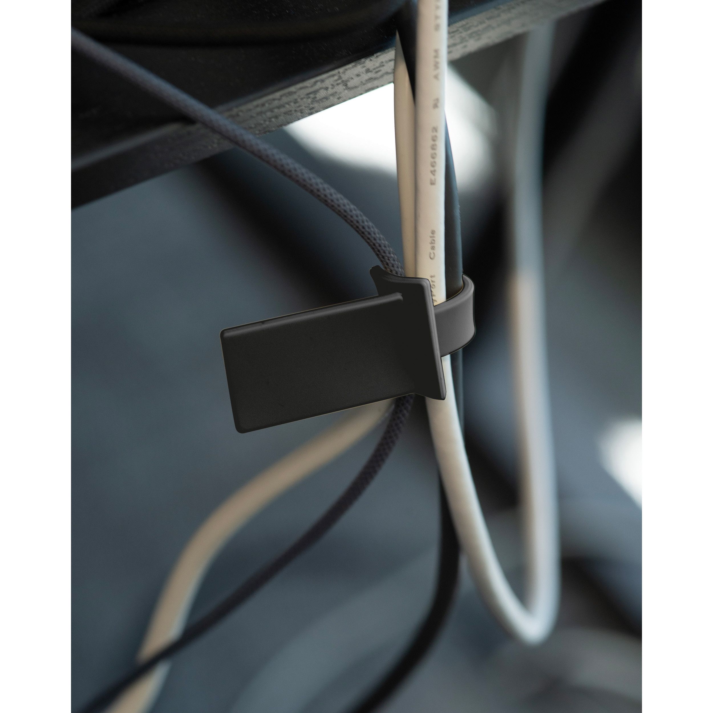 Kabel Organisierer aus Silikon ARNALDO - schwarz-930