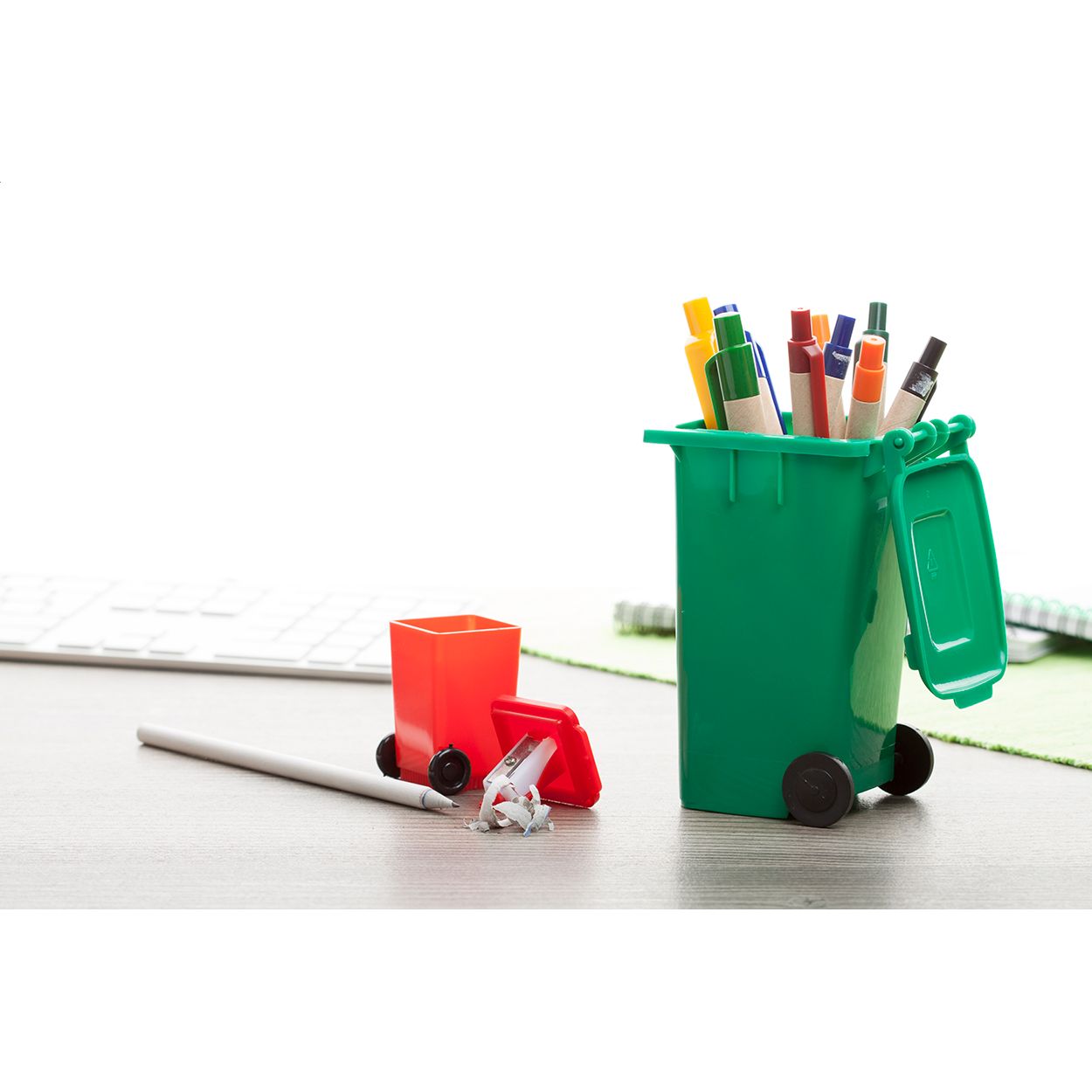 Stifteköcher Dustbin - grün-924