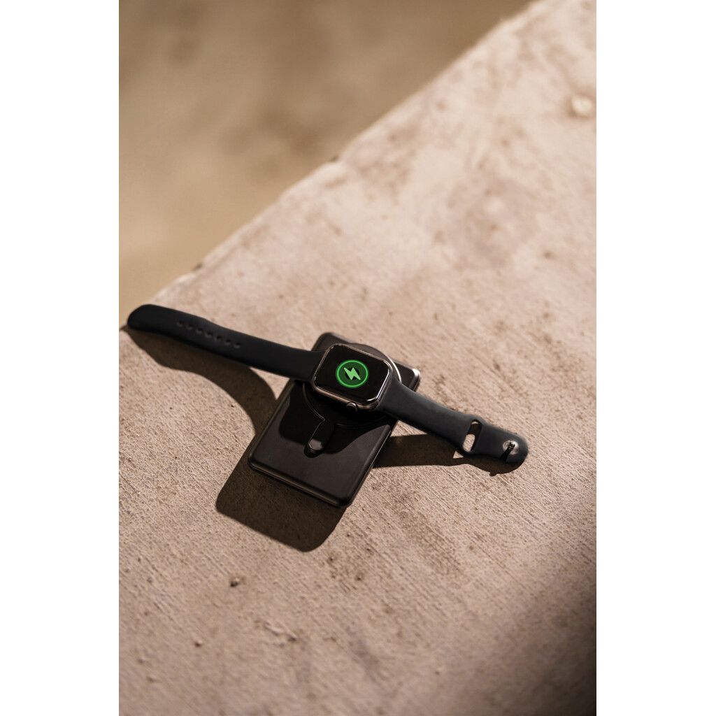 Urban Vitamin Redwood 5-in-1 5.000mAh 20W PD magn. Powerbank - schwarz-601