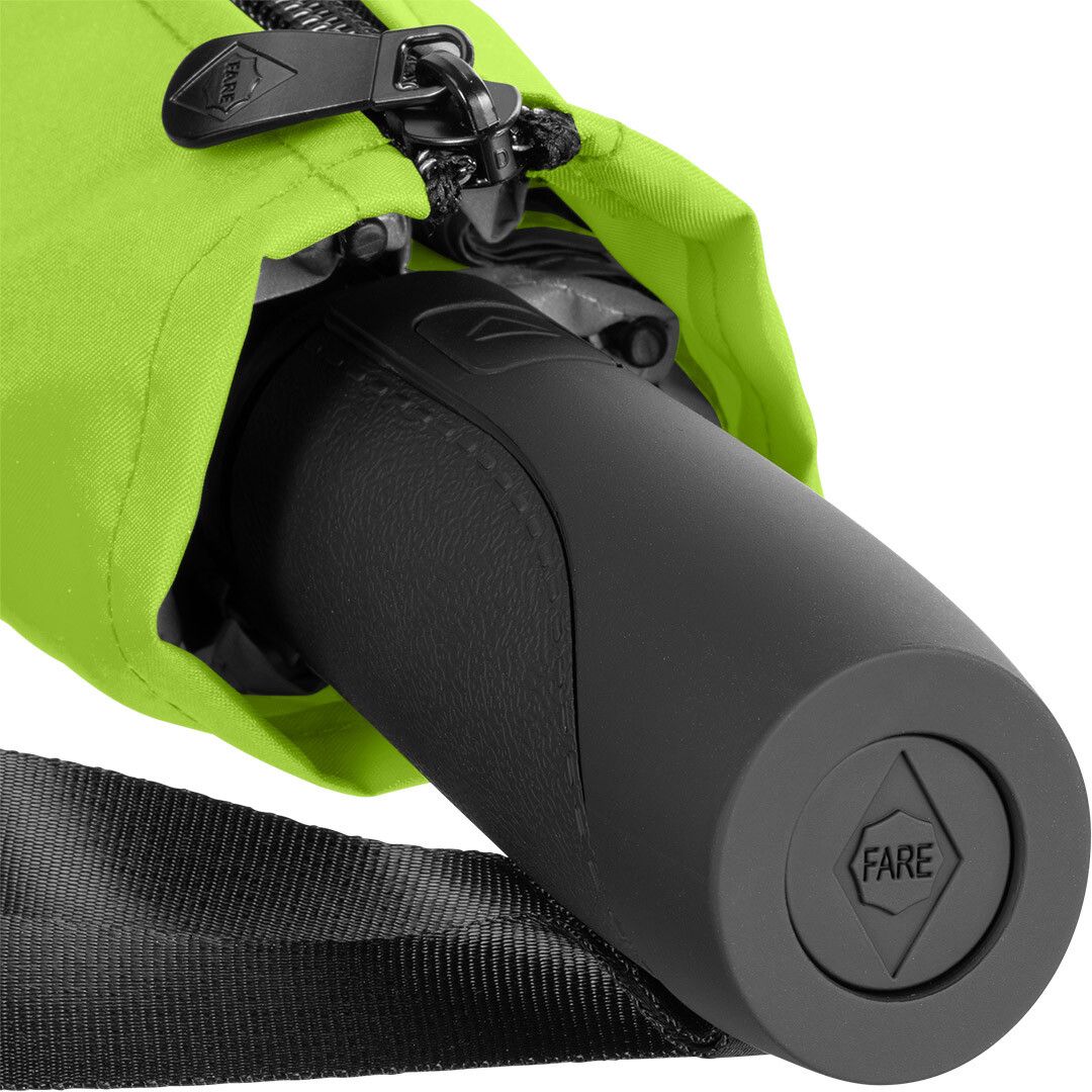 AOC-Gäste-Taschenschirm Jumbomagic® Windfighter® 2.0 mit waterSAVE® Bezug Ø123 cm - limette-713