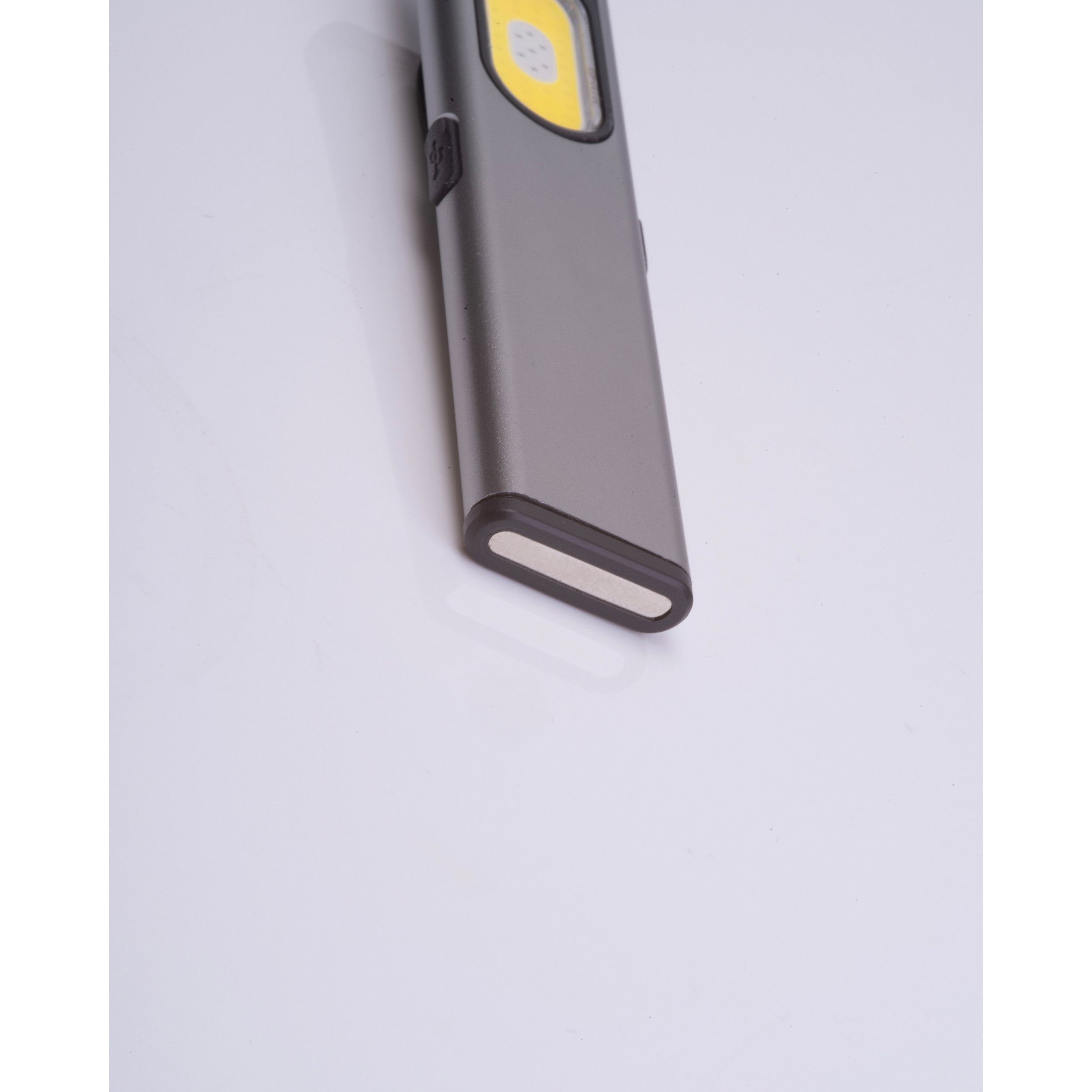 Akku Taschenlampe MICHAEL - silbergrau-483