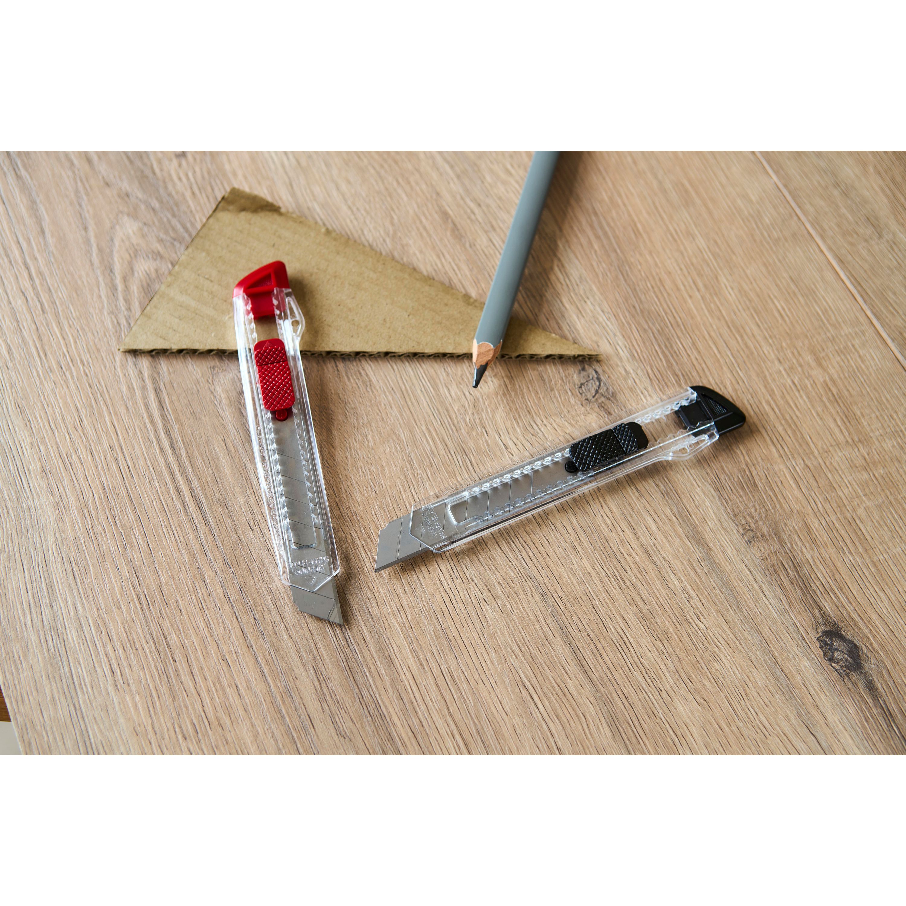 Cutter-Messer aus Kunststoff Khia - rot-835