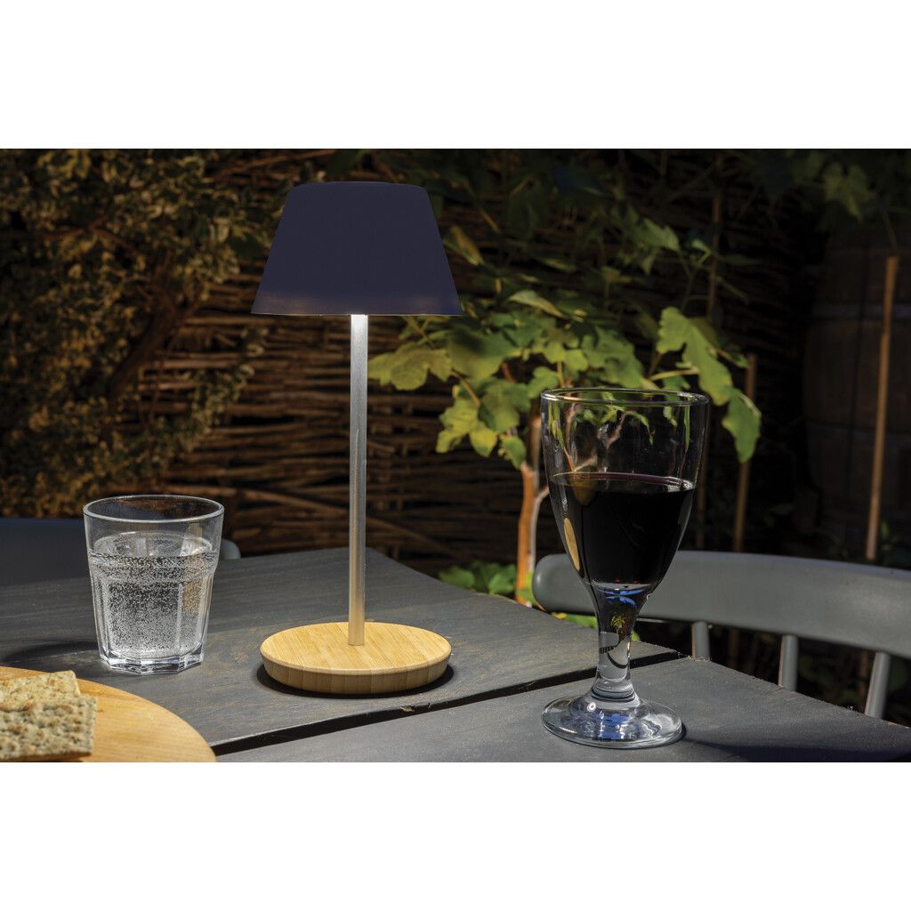 Pure Glow USB-Tischleuchte aus RCS recyceltem Kunststoff - weiß-727