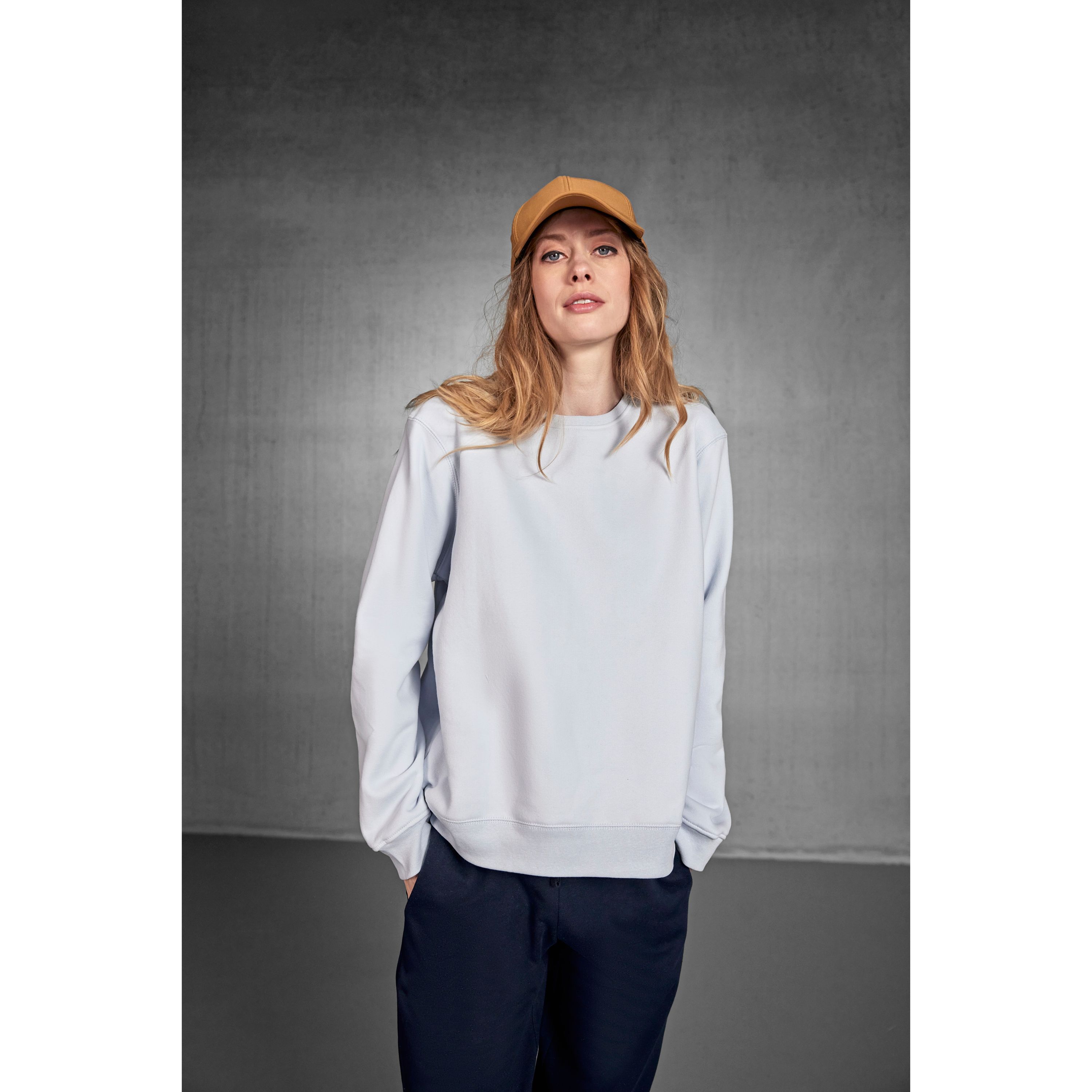 QUEEN Crew Neck Sweat_° - white - M-231