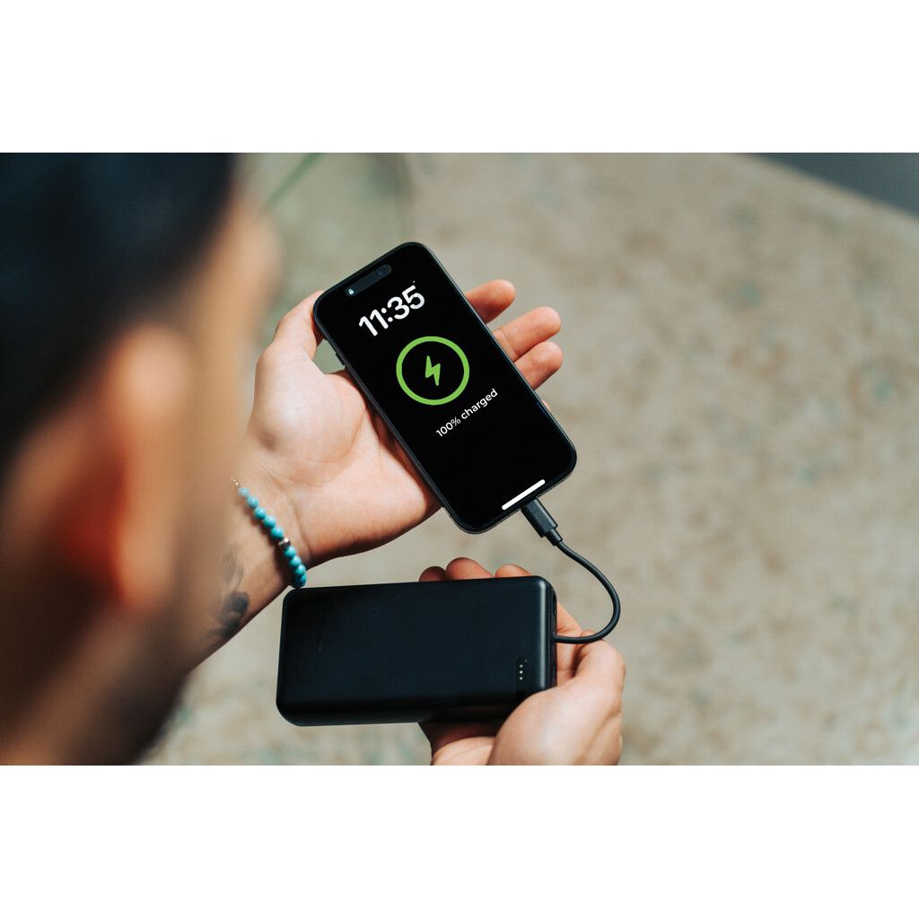 Urban Vitamin Menlo Park RCS rPlastik 20000 20W PD Powerbank - schwarz-420