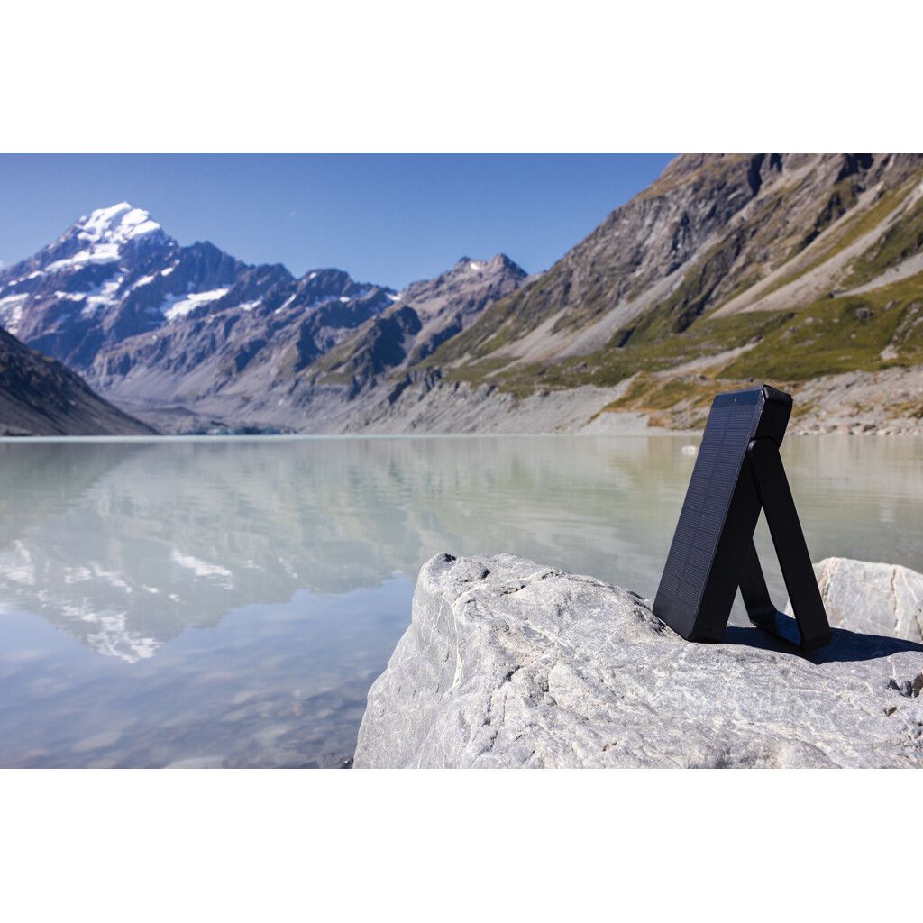 Skywave 10000mAh Solarpowerbank aus RCS recycelt. Kunststoff - schwarz-113
