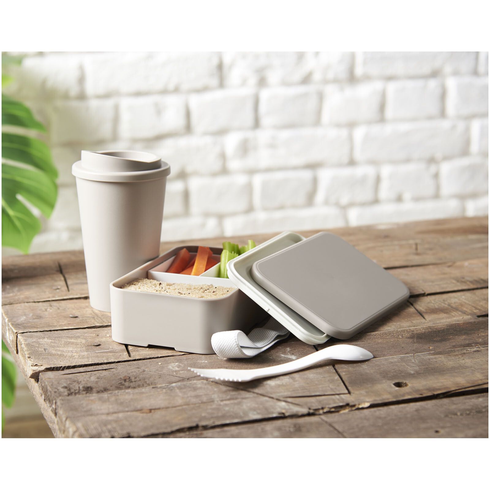 MIYO Renew 700 ml Lunchbox - elfenbeinweiß-665