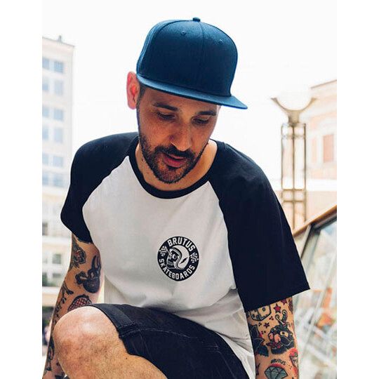 Snap Back Cap - black - grey-336