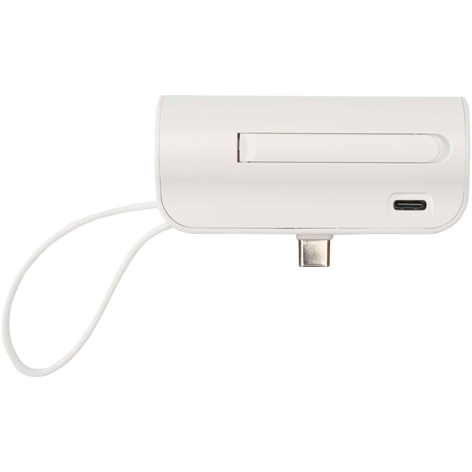 Alnair 10 W 5000 mAh Typ C Powerbank aus recyceltem Kunststoff mit integriertem Klappständer und 2 in 1 Kabel - weiss-303