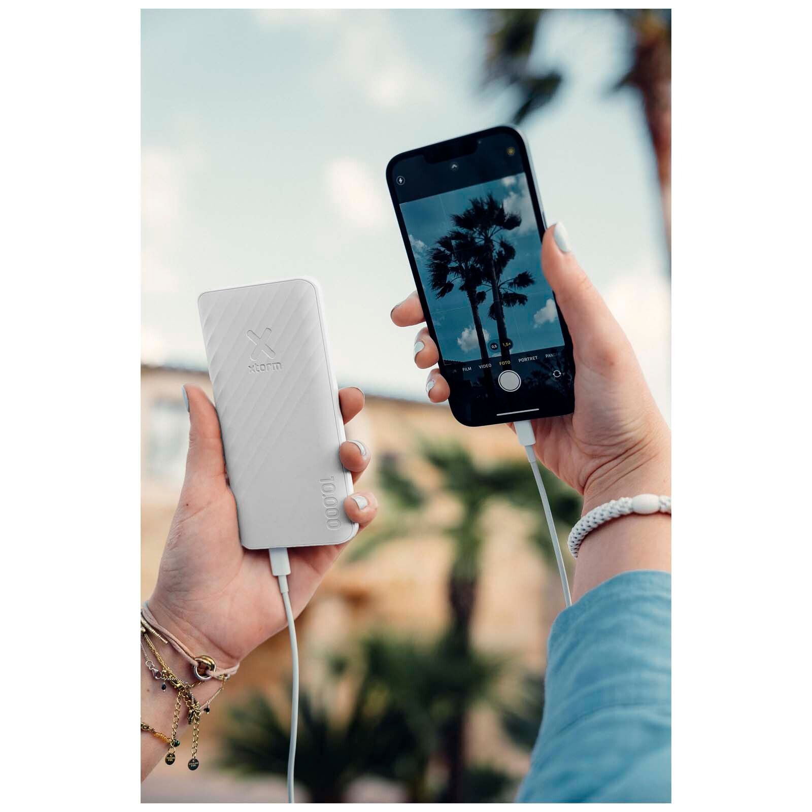 Xtorm XG210 Go2 15W 10.000 mAh Schnelllade-Powerbank - weiss-743