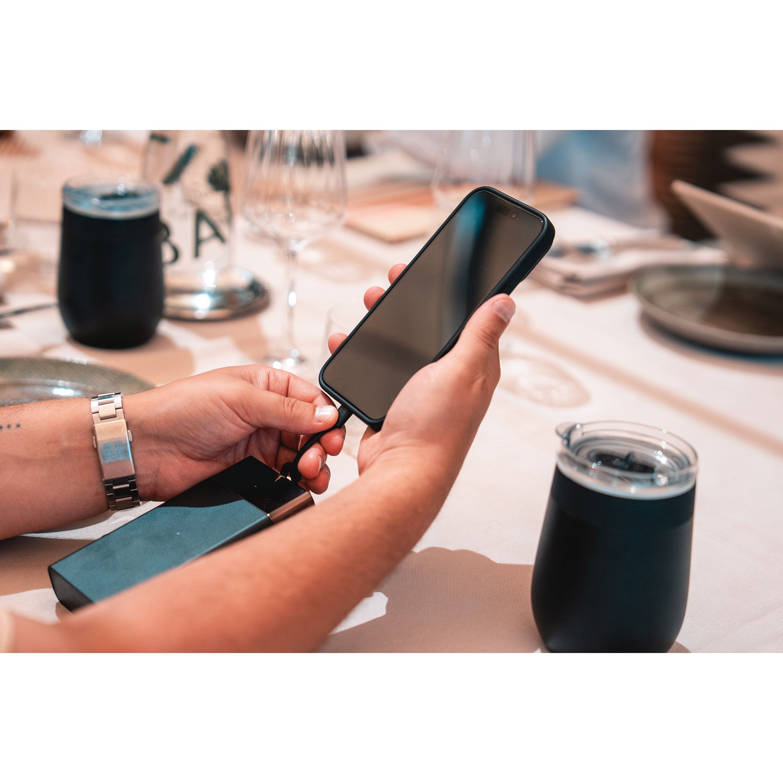 MoLu Powerbank Marbella - schwarz-355