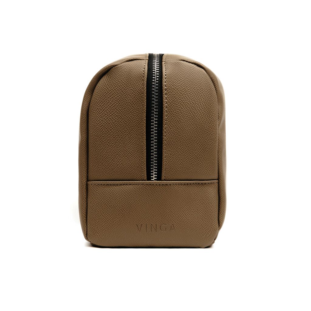 VINGA Bermond Kulturtasche aus RCS recyceltem PU - braun-285