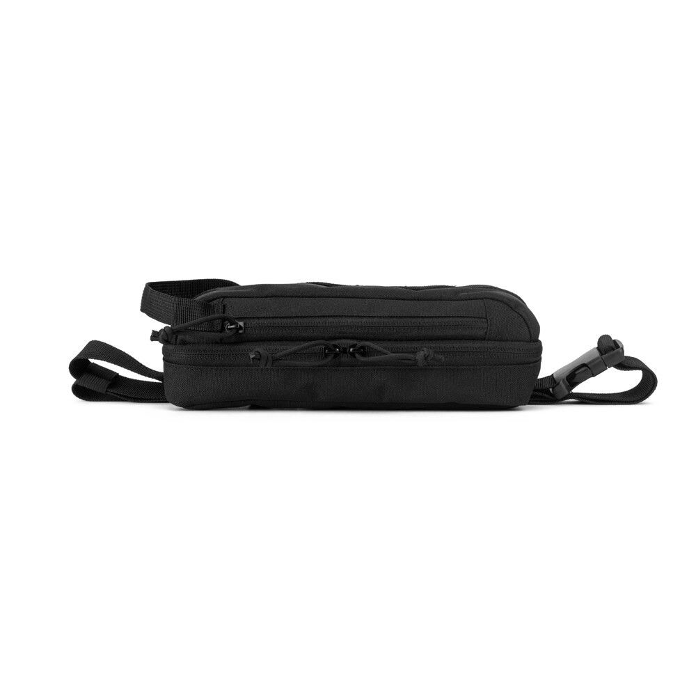 EDINBURGH Gürteltasche aus 600D-Recyclingpolyester und 210D-Futter - schwarz-647