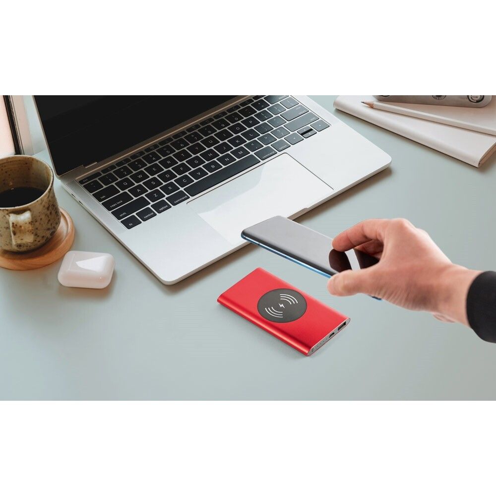 CASSINI Powerbank 4'000 mAh mit 5W Ladegerät aus recyceltem Aluminium - rot-136