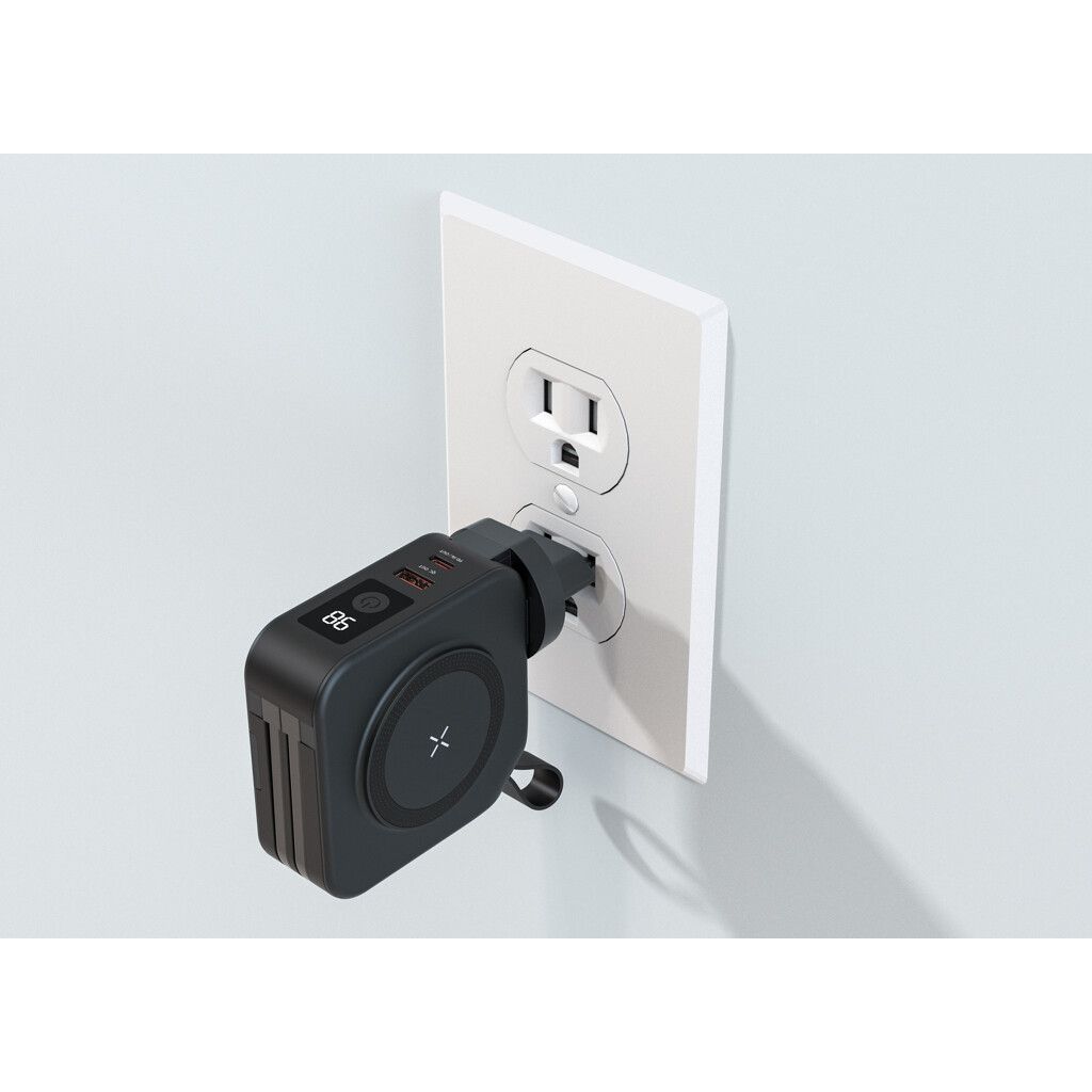 Urban Vitamin Saratoga 5-in-1 universal Charger - schwarz-677