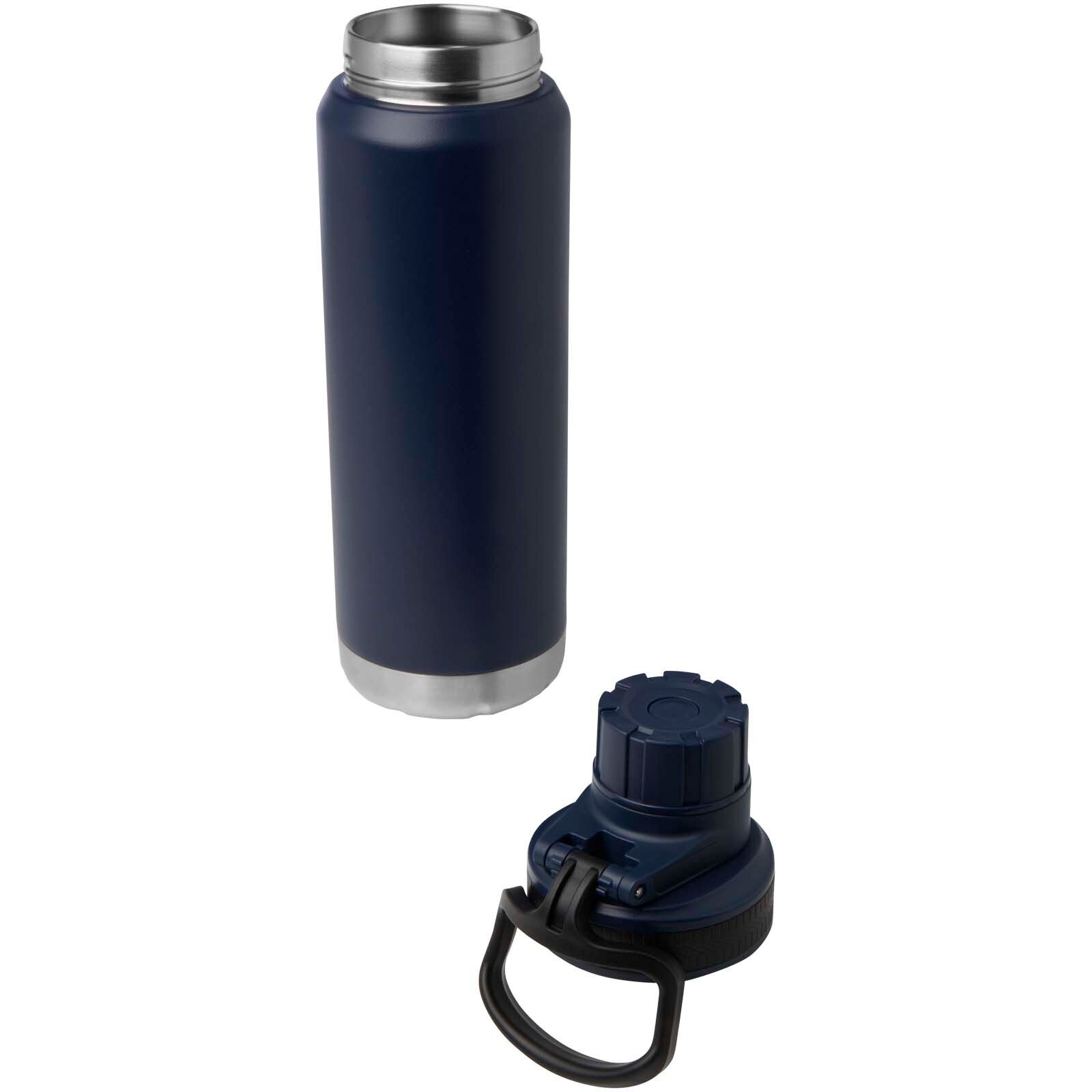 Fortis 700 ml RCS-zertifizierte Kupfer-Vakuum Isolierflasche aus recyceltem Edelstahl (Kohlensäure geeignet) - navy-706