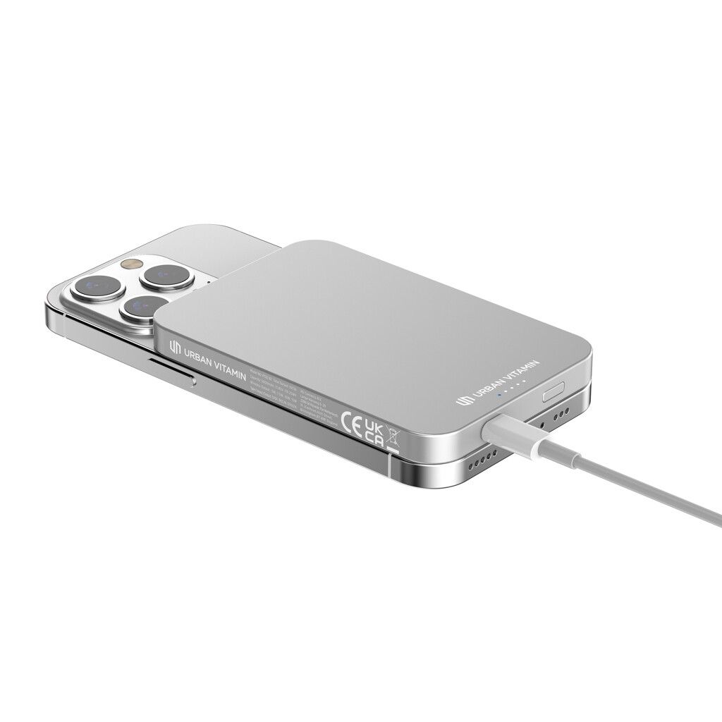 Urban Vitamin Richmond 5000mAh Powerbank aus RCS Plastik/Alu - silber-364