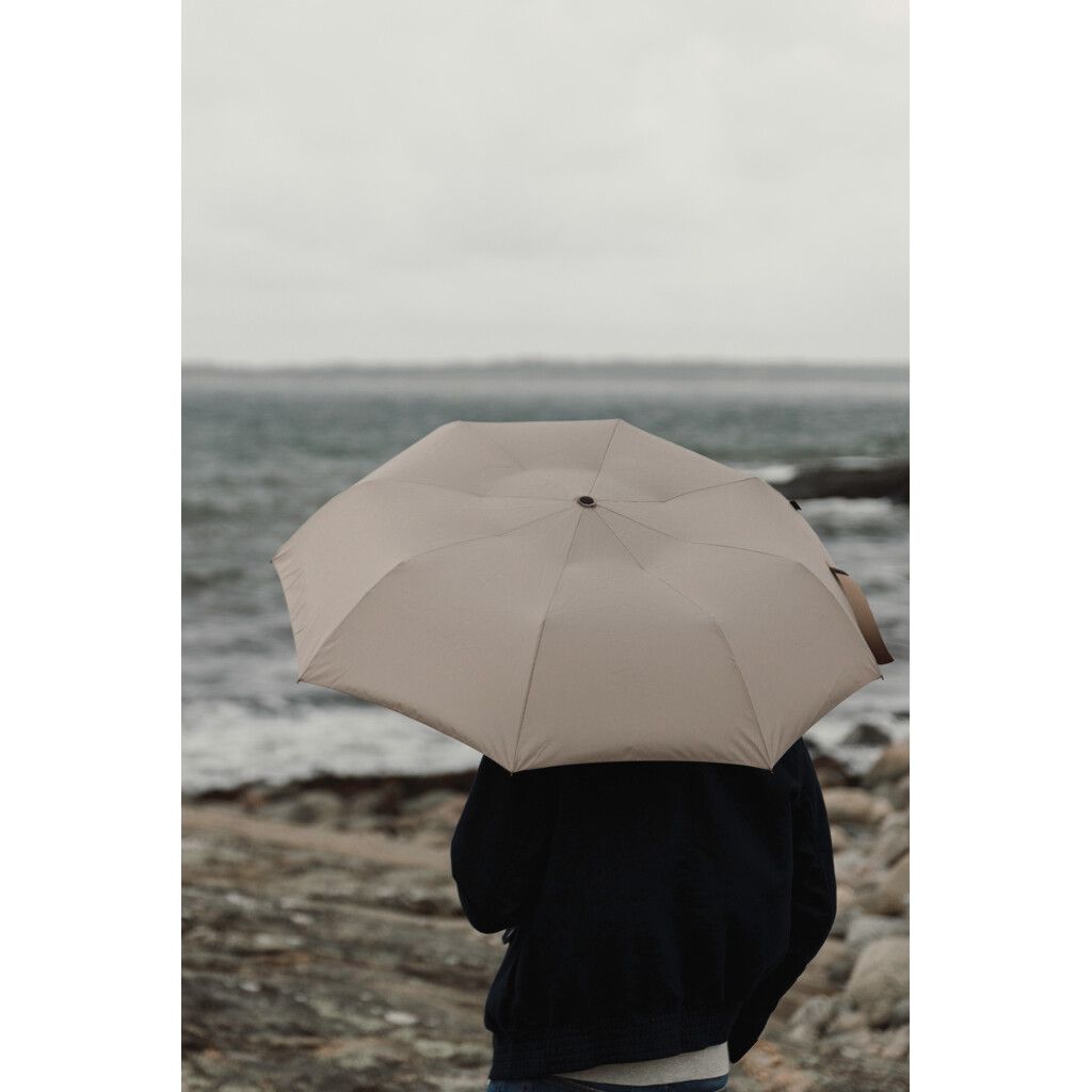 VINGA Baltimore AWARE™ RPET 21“ Regenschirm - greige-838