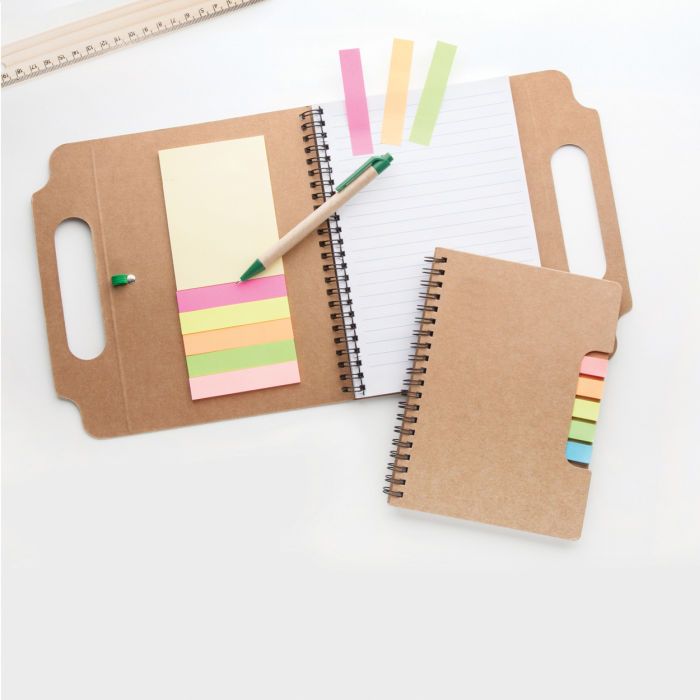 Haftnotiz-Sets sind vor allem eines: praktisch. Verschiedene Haftmarker und Haftnotizen kombiniert in einem Produkt sind auf jedem Schreibtisch gut zu gebrauchen.