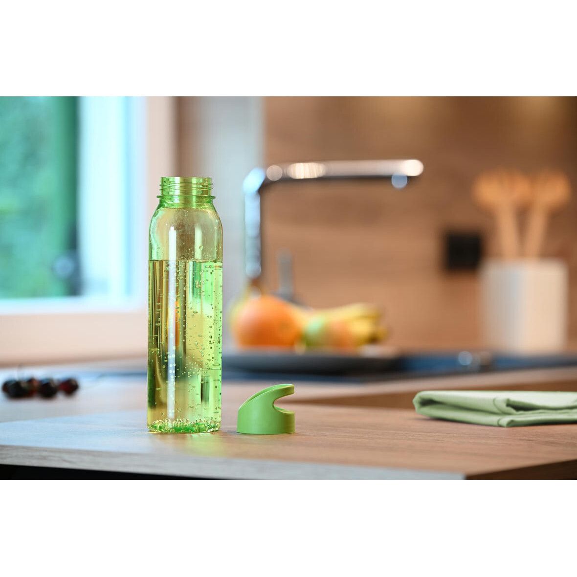 Trinkflasche Active Wave, 650 ml - transparent-rot - standard-rot-477