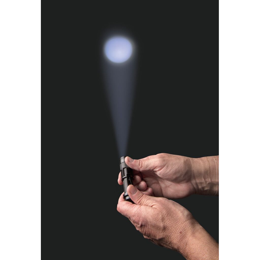 Kompakte 3W Cree Taschenlampe - schwarz-546