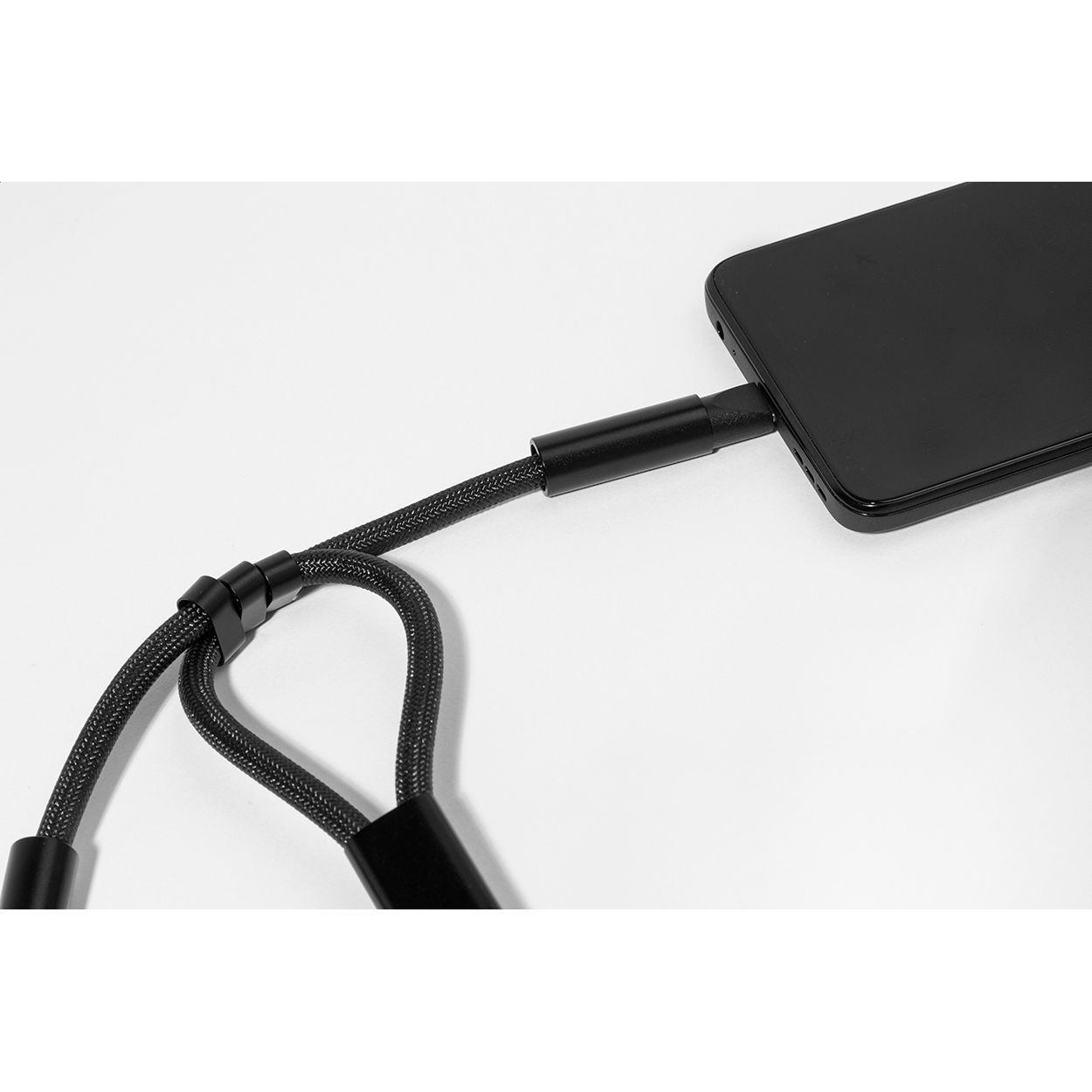 CuffCharge 60W Handgelenkband mit Lade- und Datenkabel aus RPET - schwarz-336
