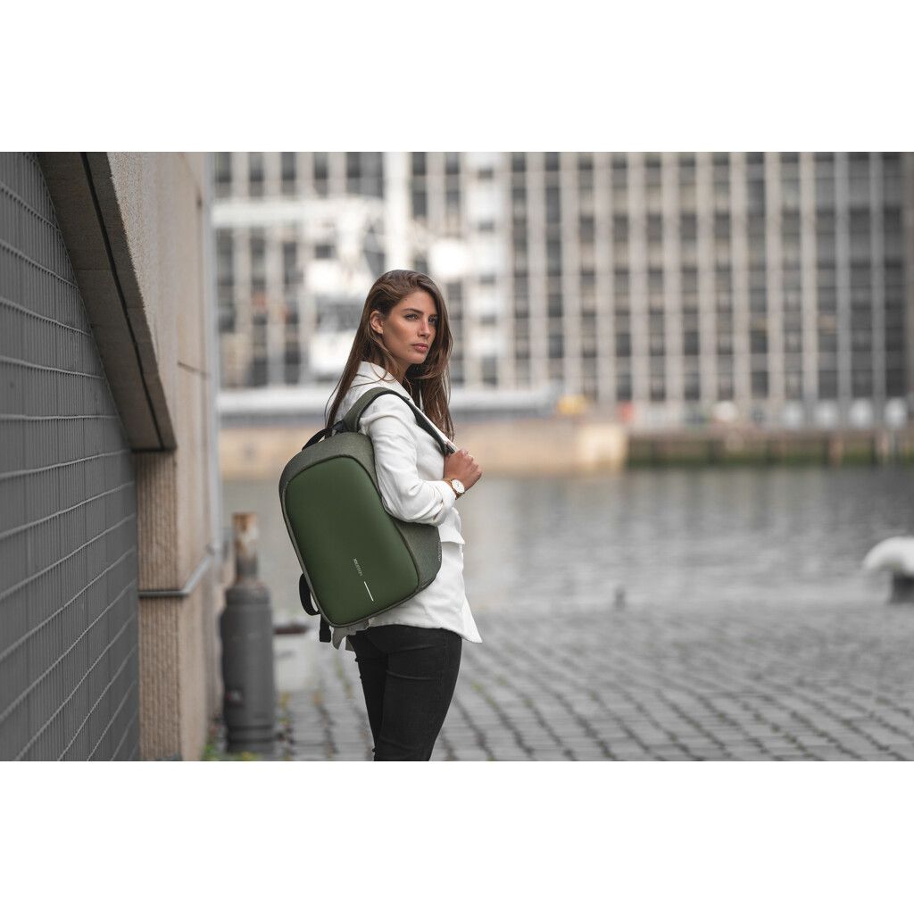 Bobby Hero Small Anti-Diebstahl-Rucksack - grün-315