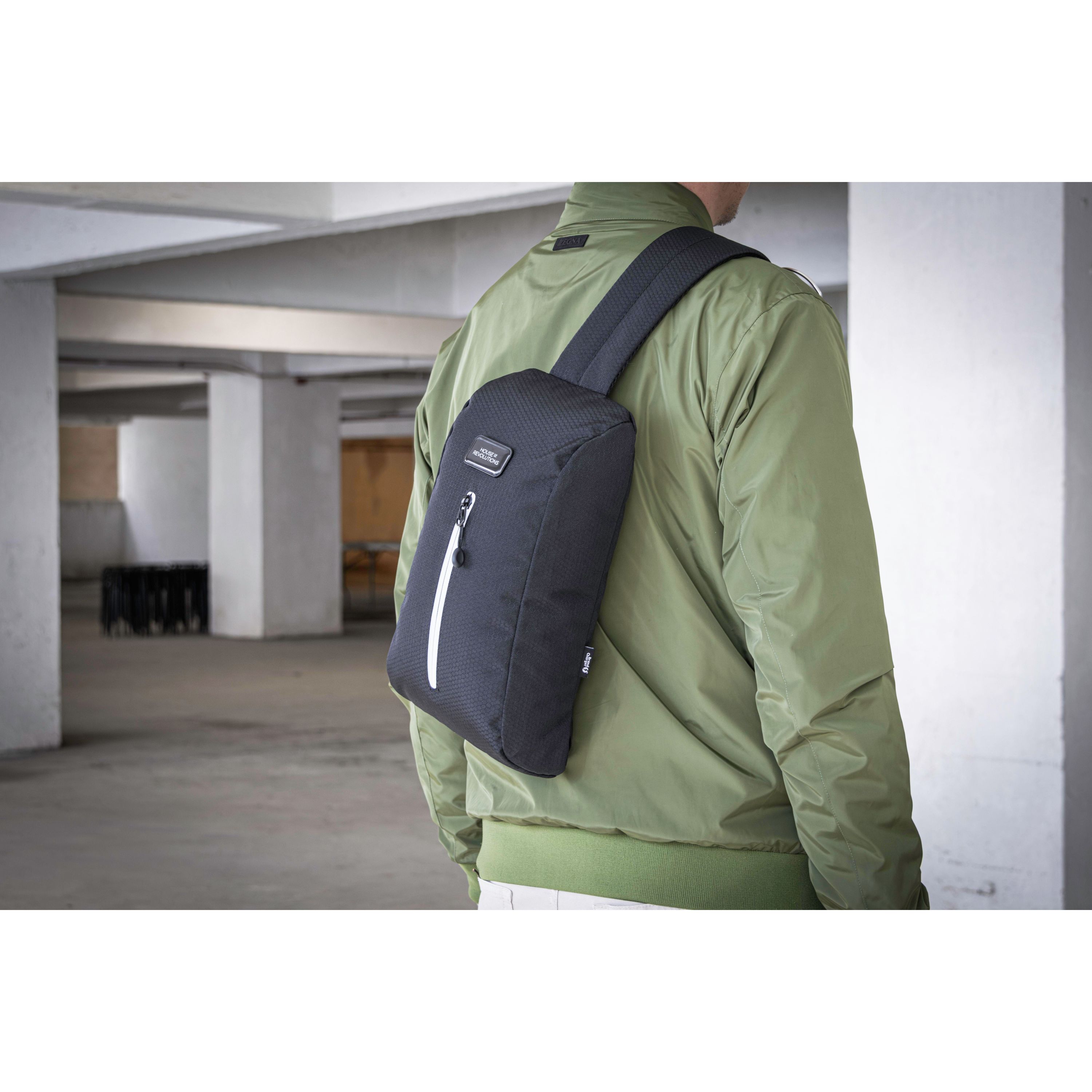 Brandcharger Riemen-Rucksack - schwarz-571