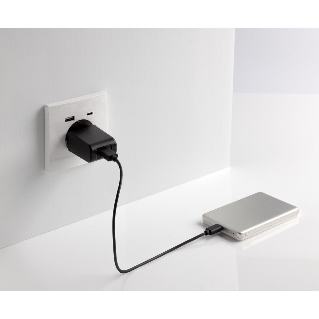 Orion 5.000mAh 5W magnetische Powerbank aus RCS rec. Alu - silber-751
