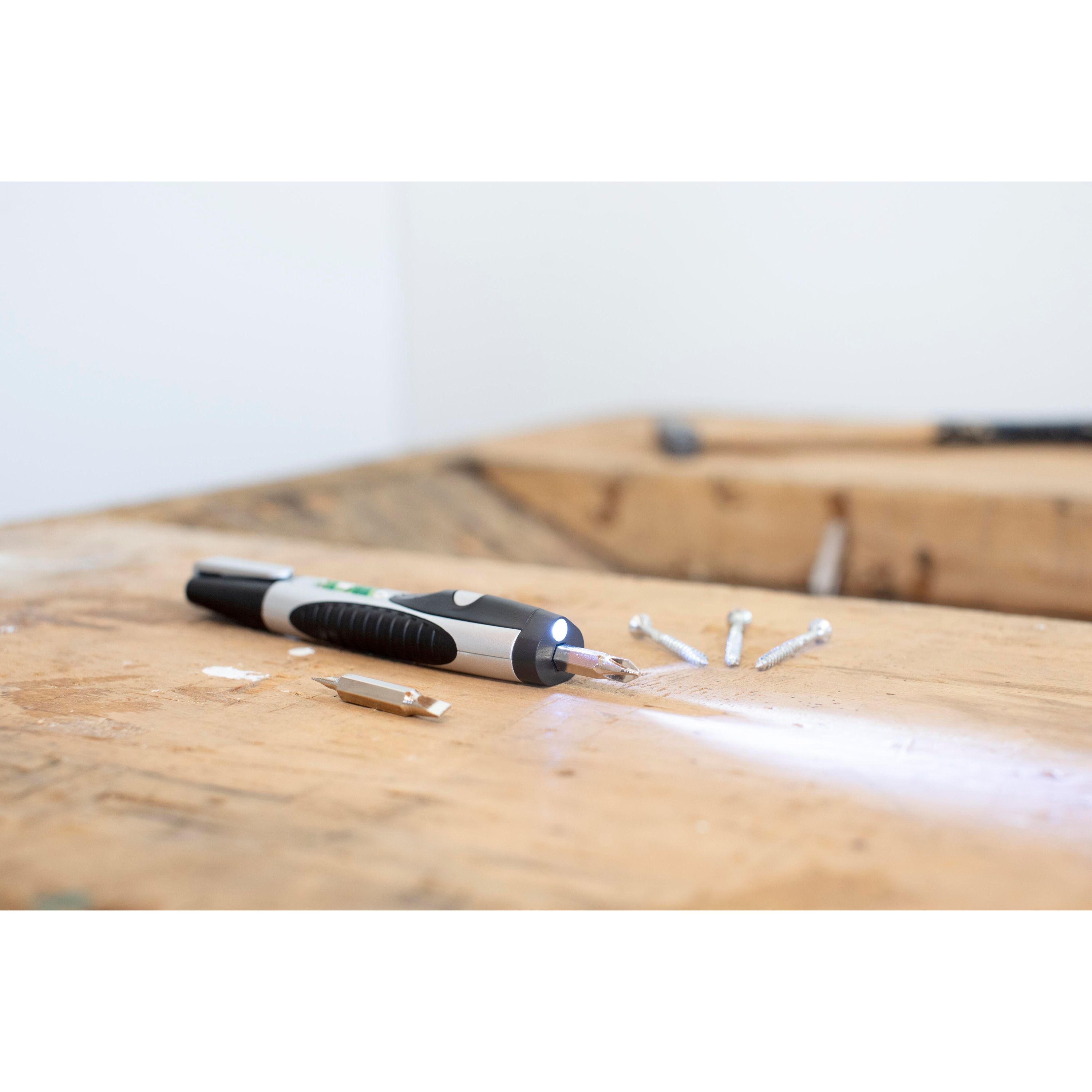 Multifunktionswerkzeug aus Kunststoff Edith - schwarz - silber-588