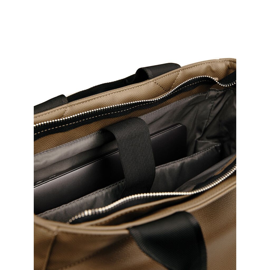 VINGA Bermond Rucksack aus RCS recyceltem PU - braun-229