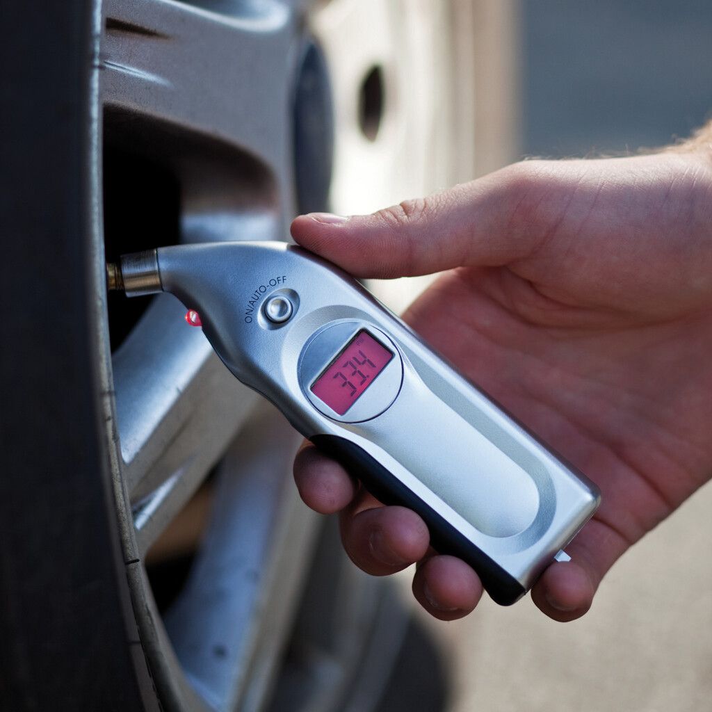 Digitaler Reifendruck- und Profiltiefenmesser - silber-375