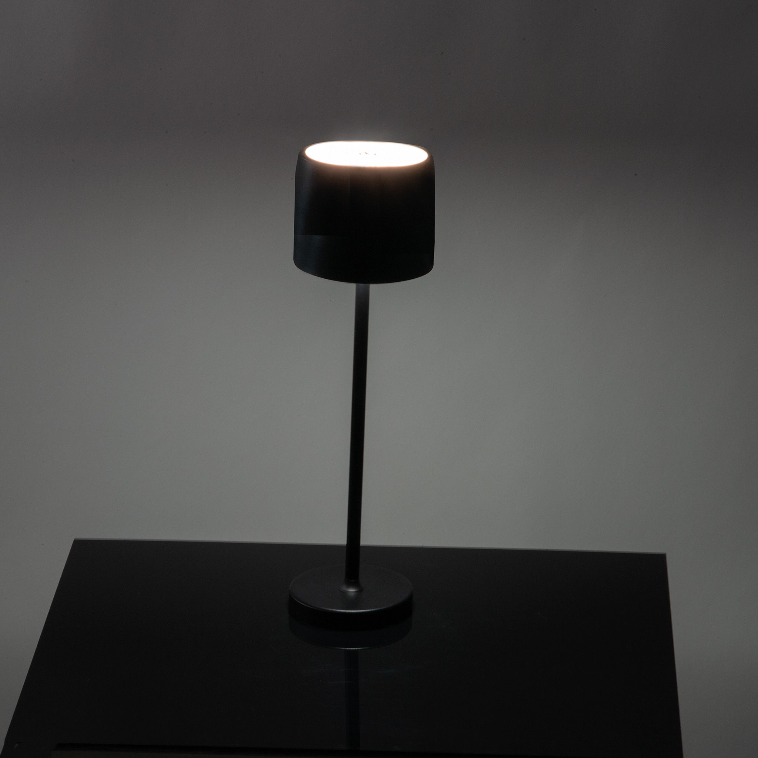 CrisMa Tischlampe mit Touchsensor MODEST - schwarz-627