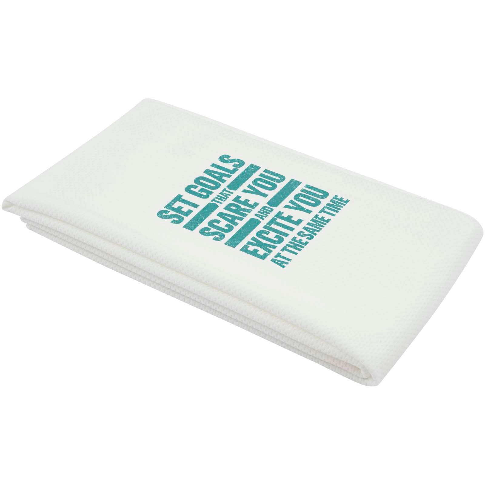 Althea Sporthandtuch 50 × 100 cm - weiss-258