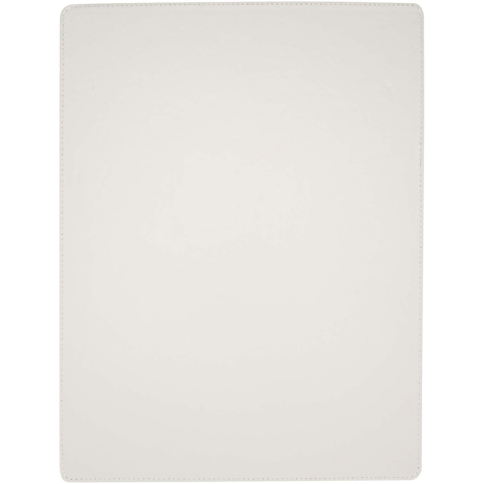 Clast A4 Klemmbrett mit Magnetverschluss und RCS recyceltem Kugelschreiber (schwarze Mine) - weiss-996