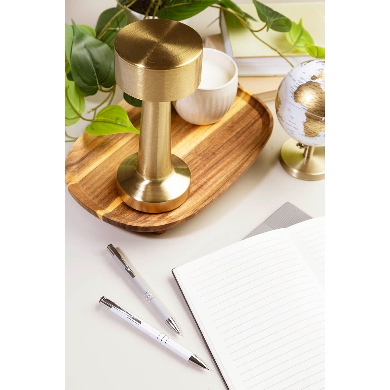 Flanagan Oro Tischlampe - gold-765