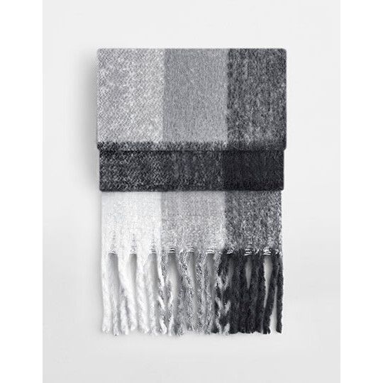 grey check
