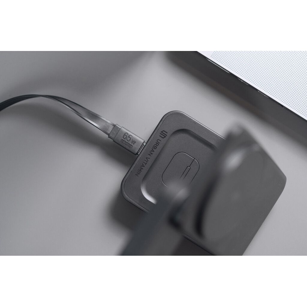 Urban Vitamin Arcadia 15W 3in1 Magnet-Charger aus RCS rABS - schwarz-671