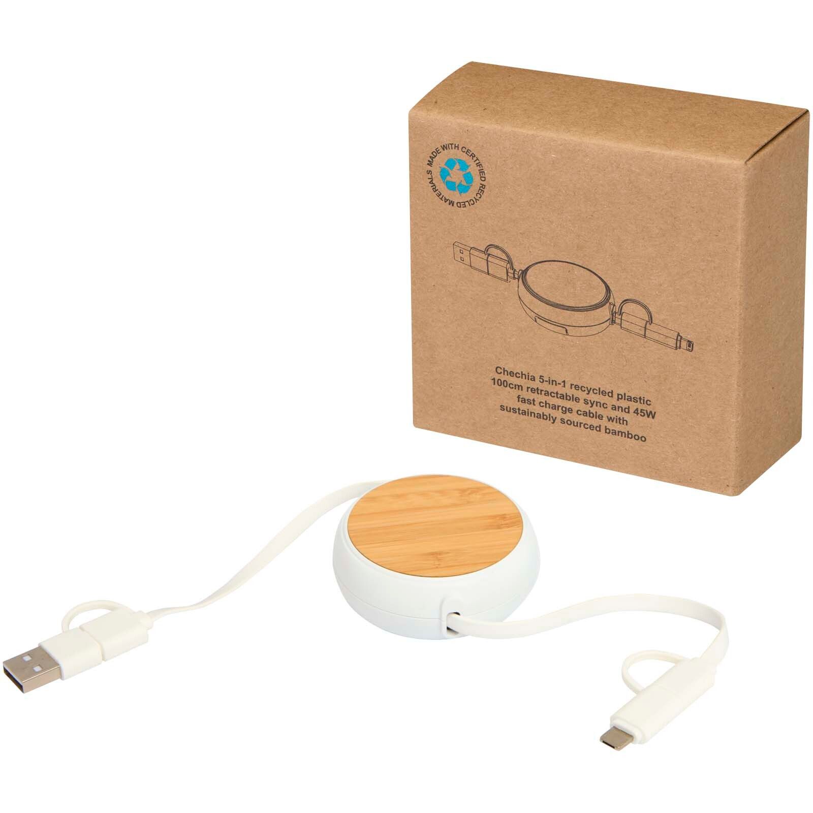 Chechia 100cm 5-in-1 Kabel aus recyceltem Kunststoff, einziehbar, für Datenübertragung und 45W Schnellladung mit Bambusdetails - weiss-214