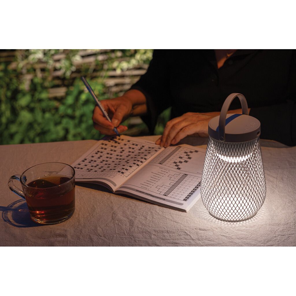 Aurora USB-Tischlampe aus RCS recyceltem ABS - grau-446