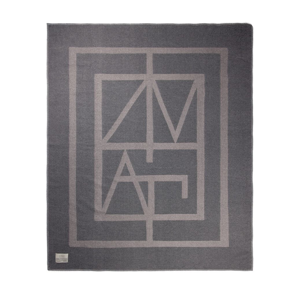 VINGA Monogram GRS Decke - grau-206
