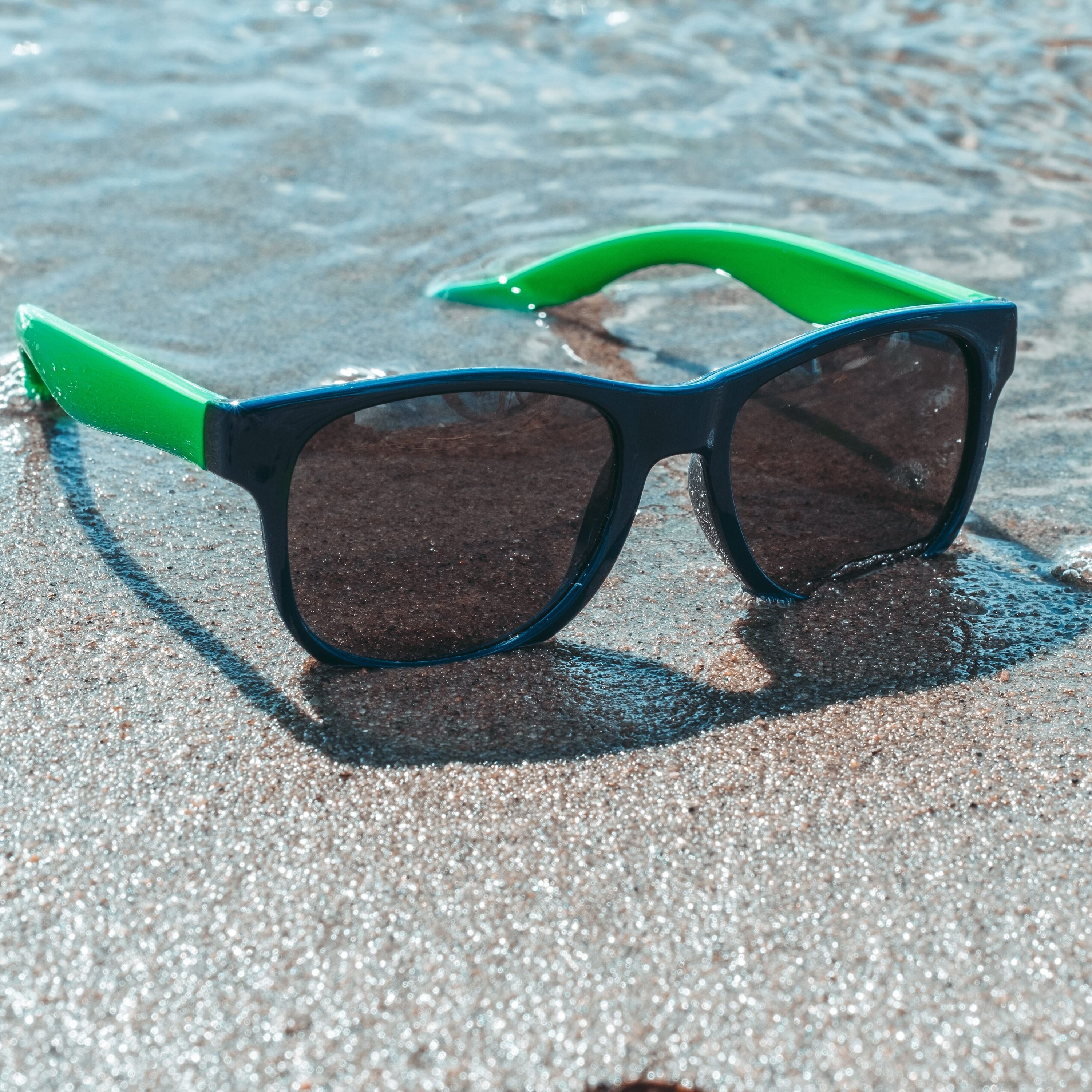 Sonnenbrille Neon UV400 - schwarz  -  grün-606