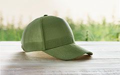 Caps